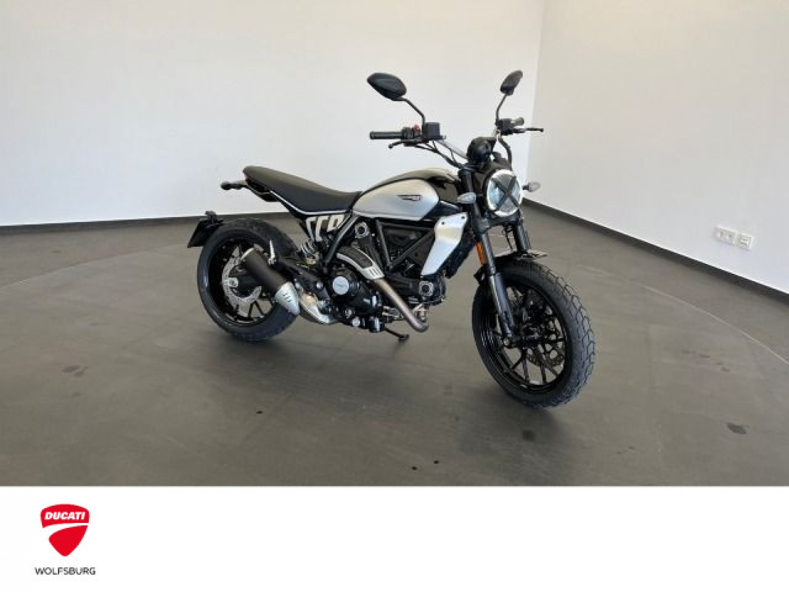 Scrambler 800 Icon Thrilling Black